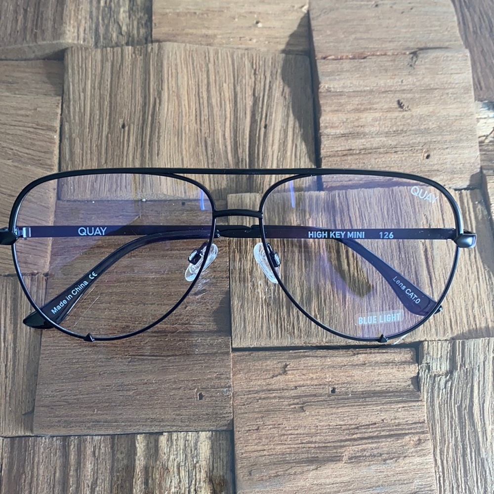Quay eyeglasses- High key mini